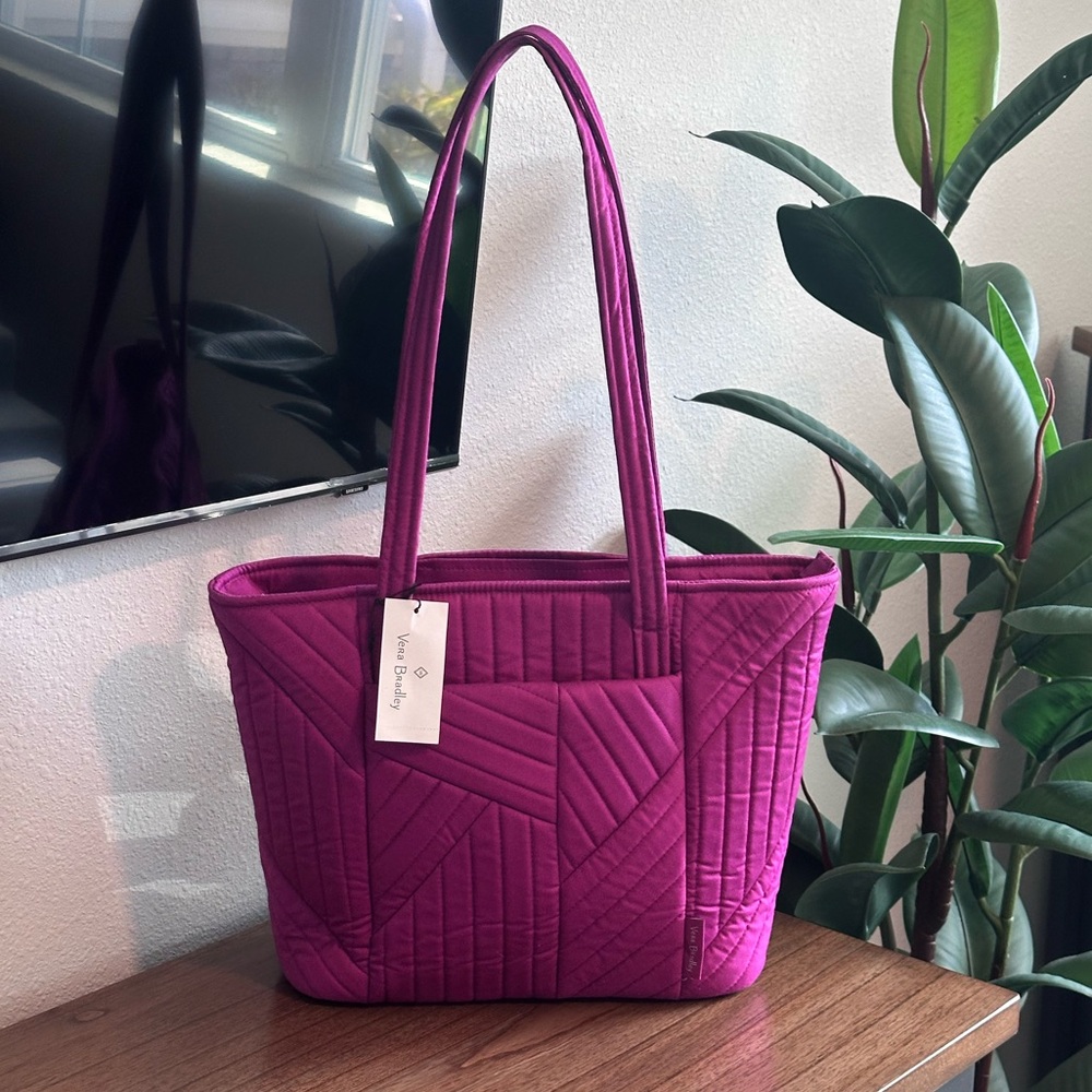 NWT - Vera Bradley Dark Raspberry Quilted Tote - Picture 11 of 11